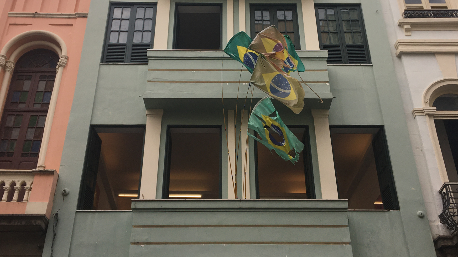 
							Exposição coletiva
						